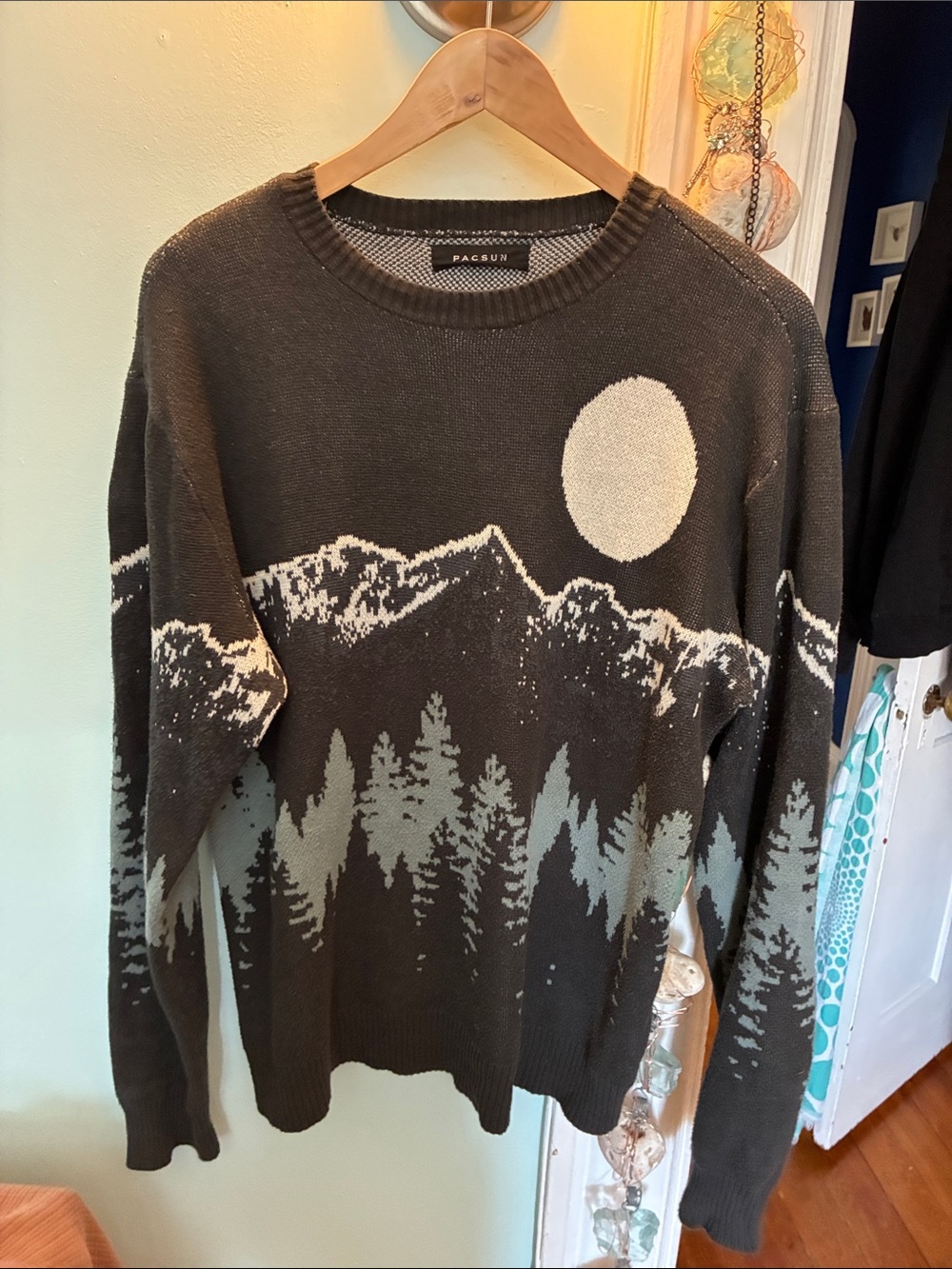 PacSun Black Crewneck Sweater with Mountain, Moon & Tree Graphic